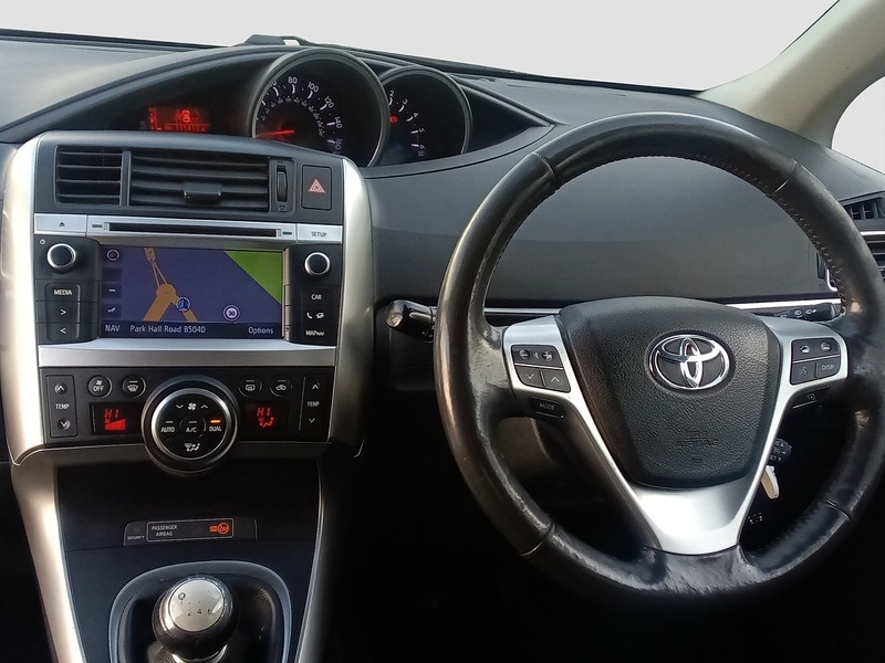 Used Toyota Verso 2013 for sale - 76426349: Photo 17