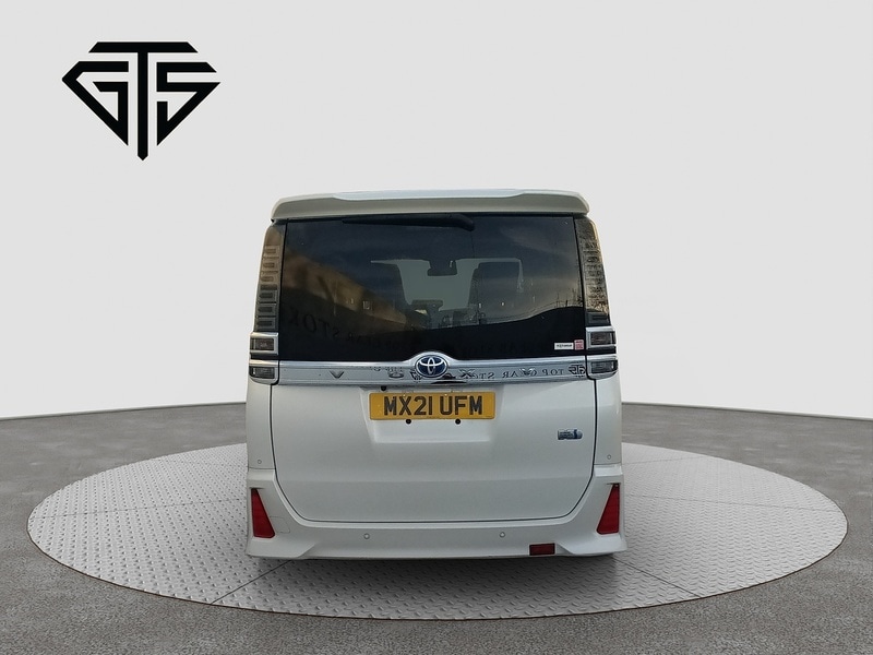 Used Toyota Noah 2025 for sale - 77162037: Photo 3