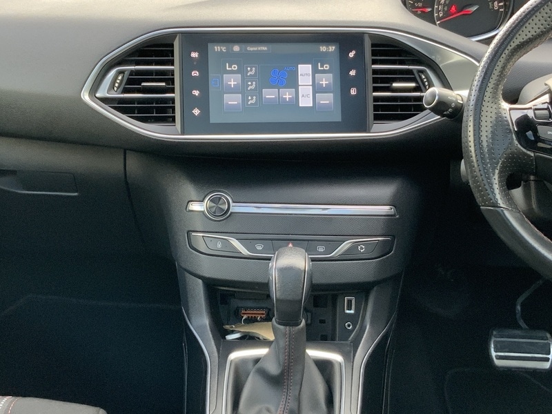 Used Peugeot 308 2016 for sale - 76047053: Photo 18