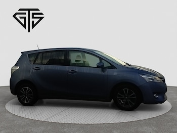 Used Toyota Verso 2013 for sale - 78712160: Photo