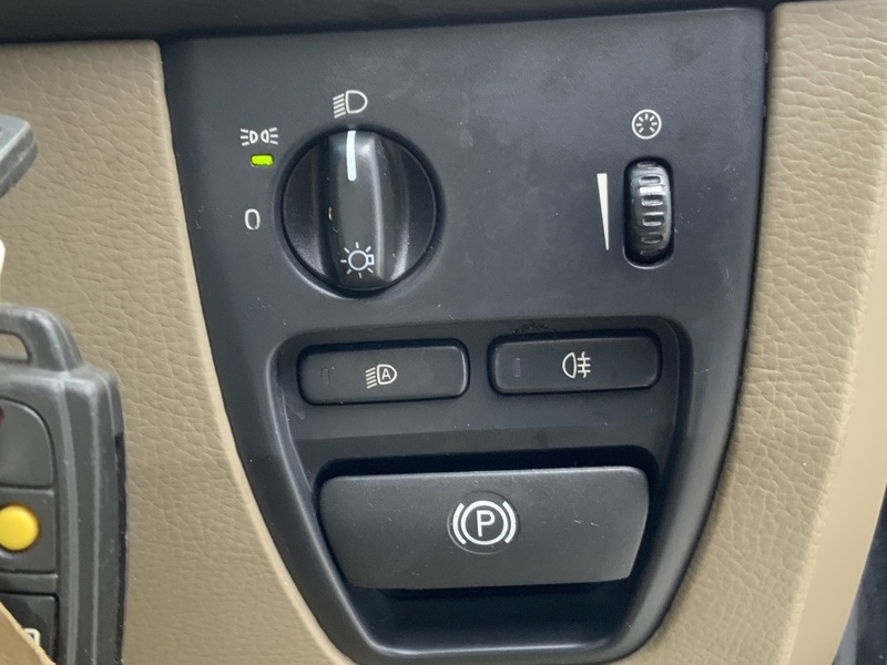 Used Volvo XC90 2012 for sale - 76047063: Photo 12