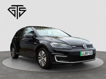 Used Volkswagen Golf 2019 for sale - 76505603: Photo
