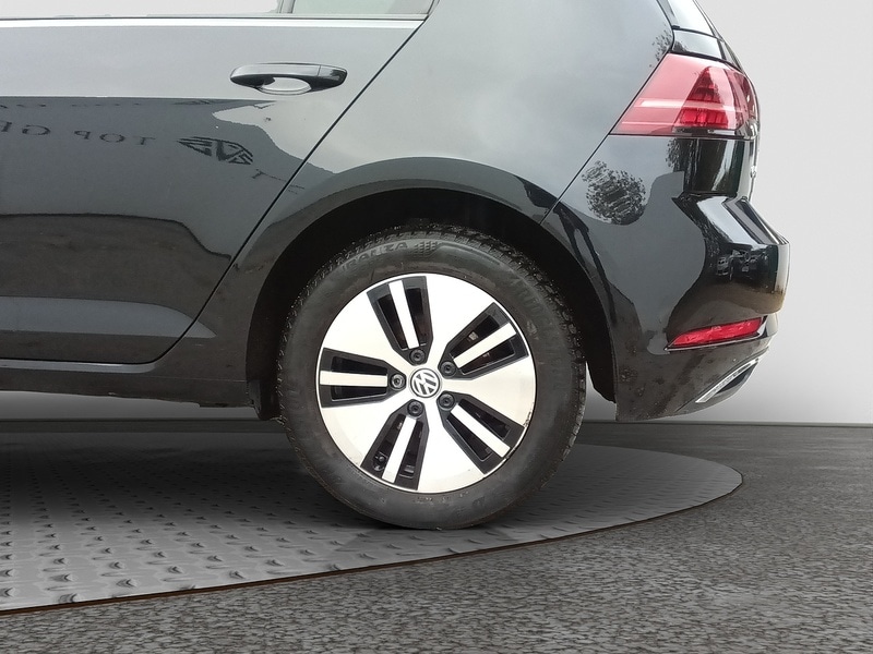 Used Volkswagen Golf 2019 for sale - 76505603: Photo 21