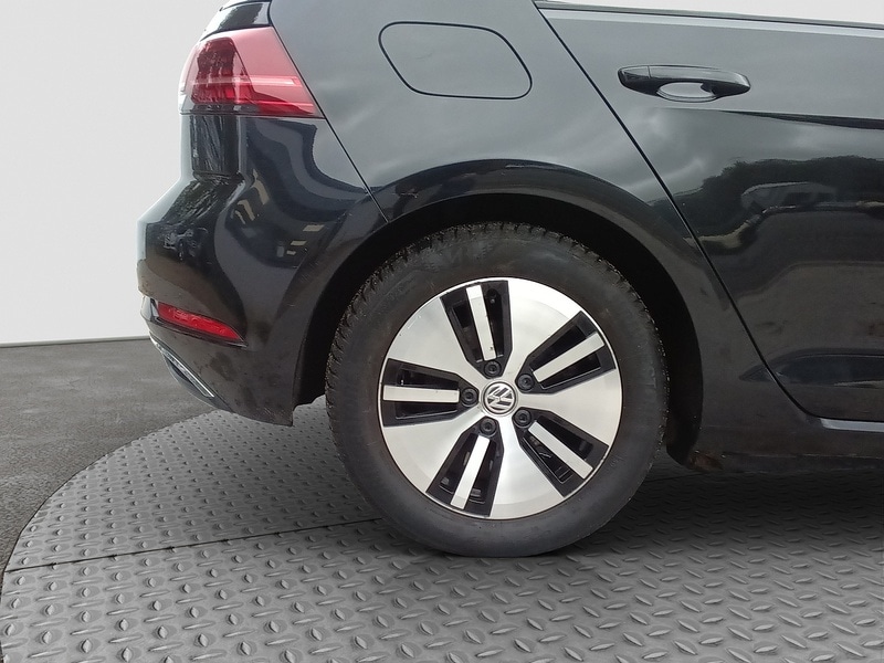 Used Volkswagen Golf 2019 for sale - 76505603: Photo 22