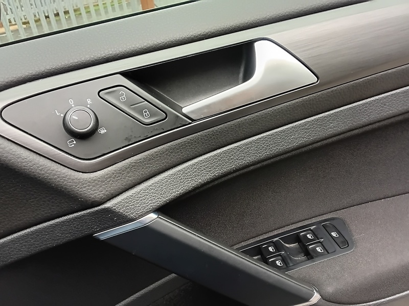 Used Volkswagen Golf 2019 for sale - 76505603: Photo 38