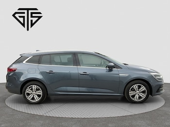 Used Renault Megane 2022 for sale - 78793963: Photo