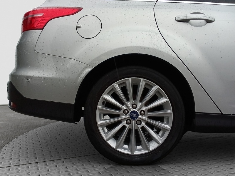 Used Ford Focus 2015 for sale - 76320069: Photo 21