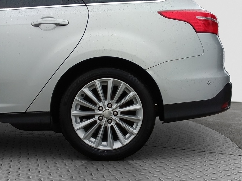 Used Ford Focus 2015 for sale - 76320069: Photo 22