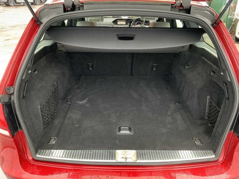 Used Mercedes-Benz E-Class 2014 for sale - 76047031: Photo 23
