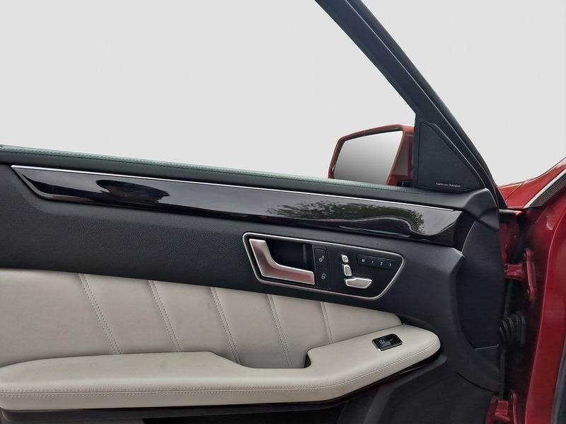 Used Mercedes-Benz E Class 2014 for sale - 76047031: Photo 69