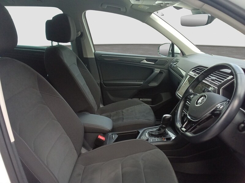 Used Volkswagen Tiguan for sale - 76250245: Photo 11