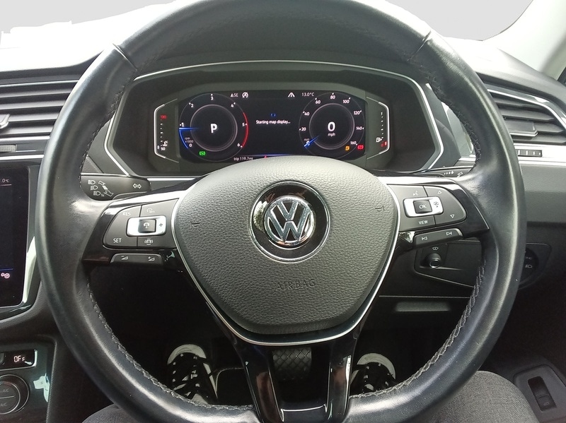 Used Volkswagen Tiguan for sale - 76250245: Photo 8