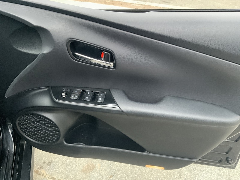 Used Toyota Prius 2020 for sale - 76047013: Photo 11