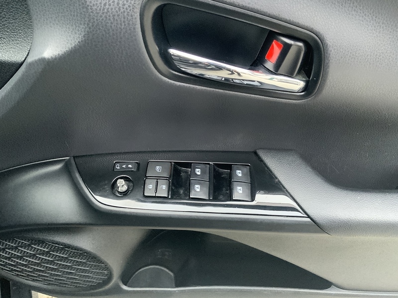 Used Toyota Prius 2020 for sale - 76047013: Photo 12