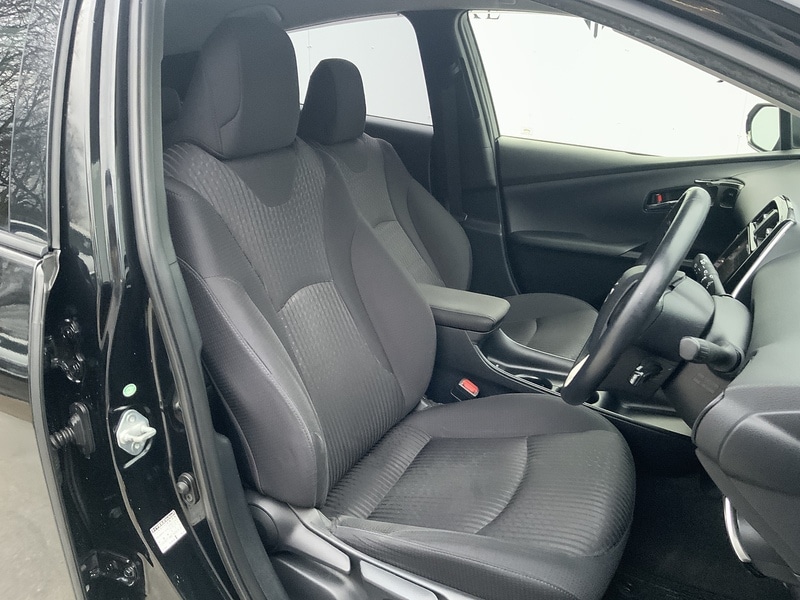 Used Toyota Prius 2020 for sale - 76047013: Photo 21