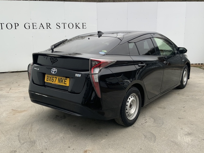 Used Toyota Prius 2020 for sale - 76047013: Photo 3
