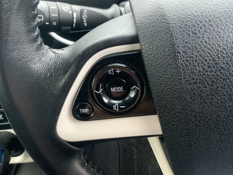 Used Toyota Prius 2020 for sale - 76047013: Photo 31