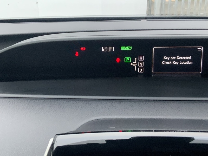 Used Toyota Prius 2020 for sale - 76047013: Photo 38