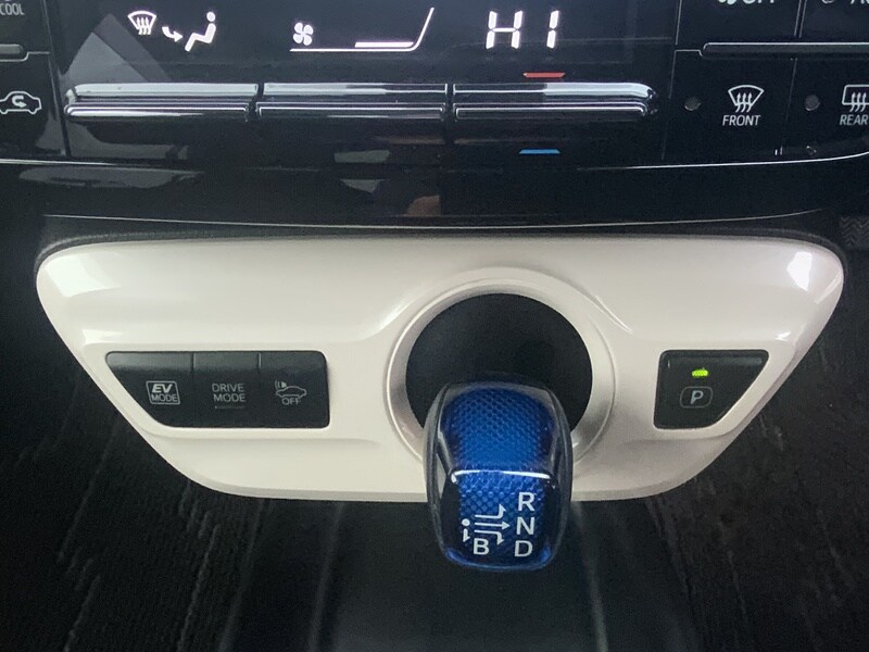 Used Toyota Prius 2020 for sale - 76047013: Photo 41