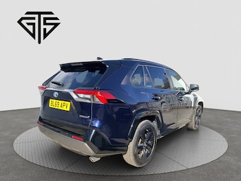Used Toyota RAV4 2019 for sale - 78712211: Photo