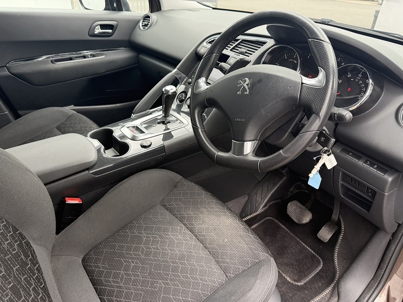 Used Peugeot 3008 2015 for sale - 76047068: Photo 10