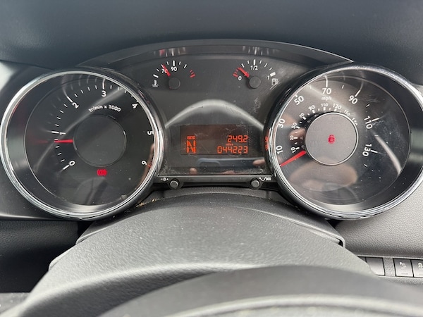 Used Peugeot 3008 2015 for sale - 76047068: Photo 30