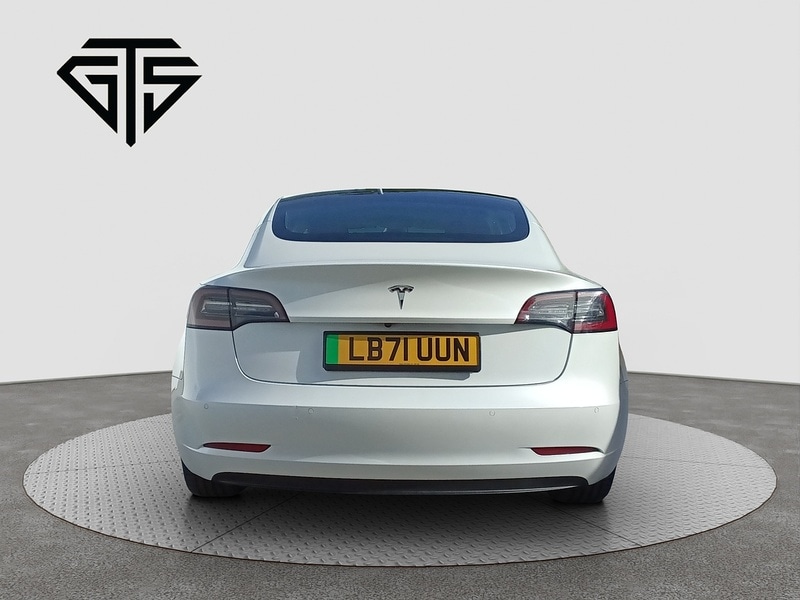 Used Tesla Model 3 2021 for sale - 76047020: Photo 4