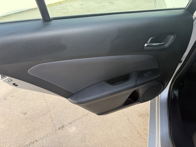 Used Toyota Prius 2025 for sale - 76047125: Photo 15