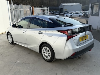Used Toyota Prius 2025 for sale - 76047125: Photo 3