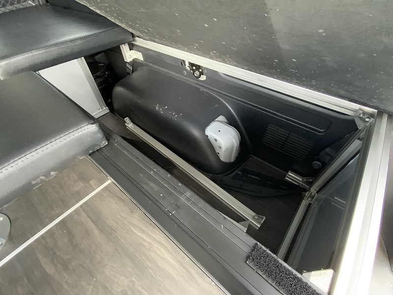 Used Toyota HiAce 2022 for sale - 76047021: Photo 16