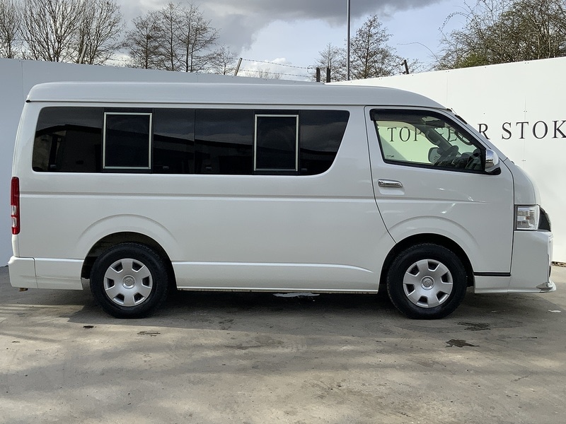 Used Toyota HiAce 2022 for sale - 76047021: Photo 2