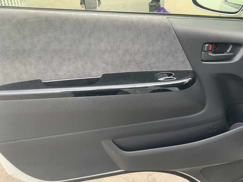 Used Toyota HiAce 2022 for sale - 76047021: Photo 22