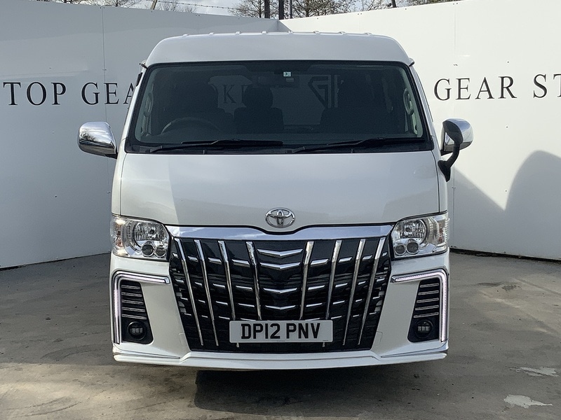 Used Toyota HiAce 2022 for sale - 76047021: Photo 8