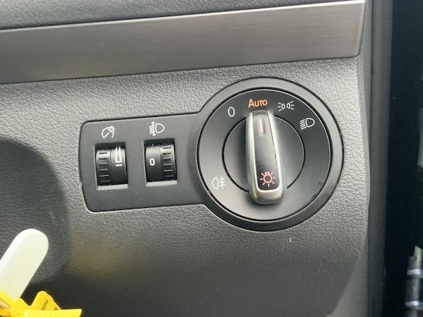 Used Volkswagen Touran 2023 for sale - 72686743: Photo 11
