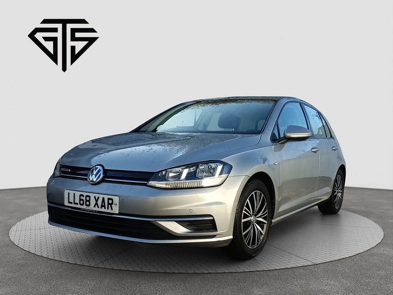 Used Volkswagen Golf 2018 for sale - 77118216: Photo 7