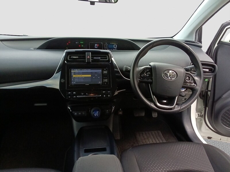 Used Toyota Prius 2025 for sale - 76047130: Photo 12