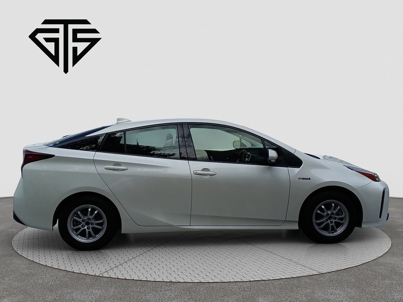 Used Toyota Prius 2025 for sale - 76047130: Photo 2