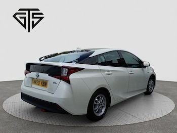 Used Toyota Prius 2025 for sale - 76047130: Photo 3