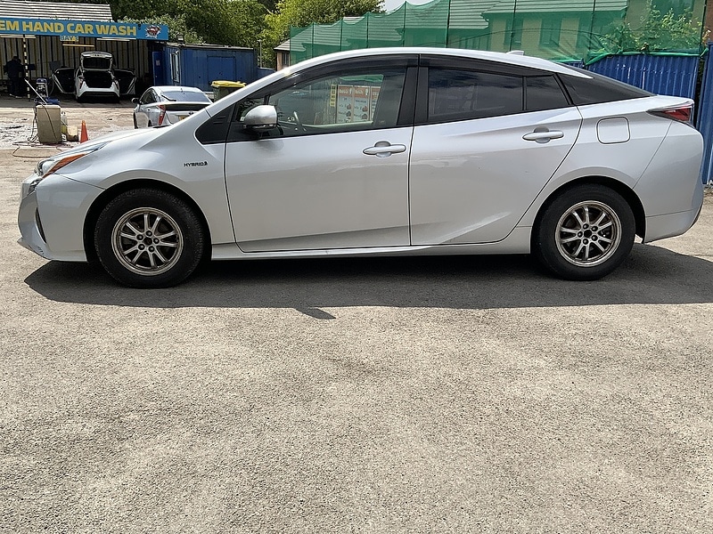 Used Toyota Prius 2024 for sale - 76047096: Photo 4