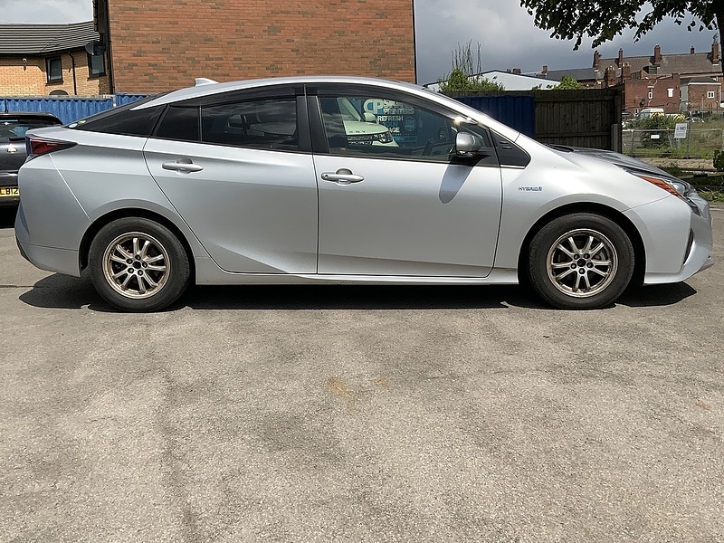 Used Toyota Prius 2024 for sale - 76047096: Photo 8