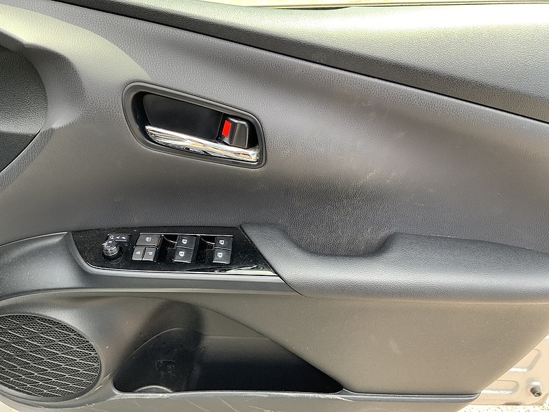 Used Toyota Prius 2024 for sale - 76047096: Photo 9