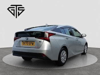Used Toyota Prius 2020 for sale - 76224039: Photo