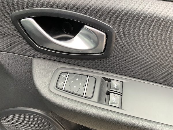 Used Renault Clio 2023 for sale - 68139177: Photo 24