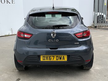 Used Renault Clio 2023 for sale - 68139177: Photo