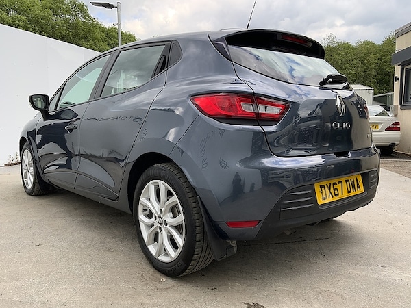 Used Renault Clio 2023 for sale - 68139177: Photo 5