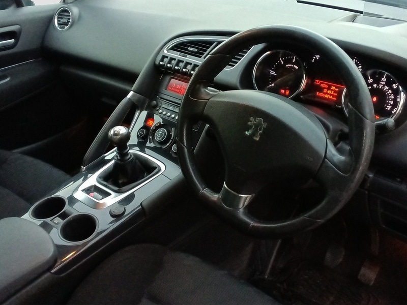 Used Peugeot 3008 2010 for sale - 76969738: Photo 24