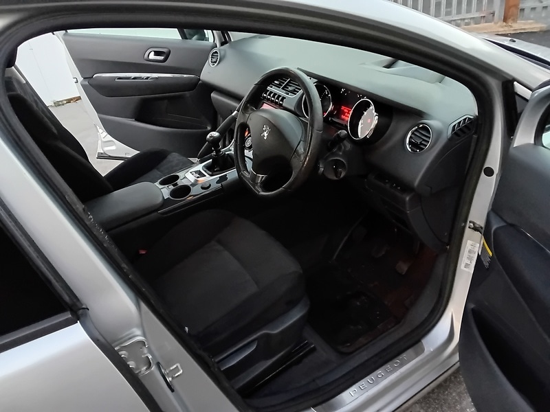 Used Peugeot 3008 2010 for sale - 76969738: Photo 28