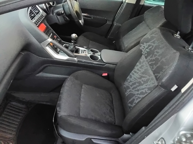 Used Peugeot 3008 2010 for sale - 76969738: Photo 31