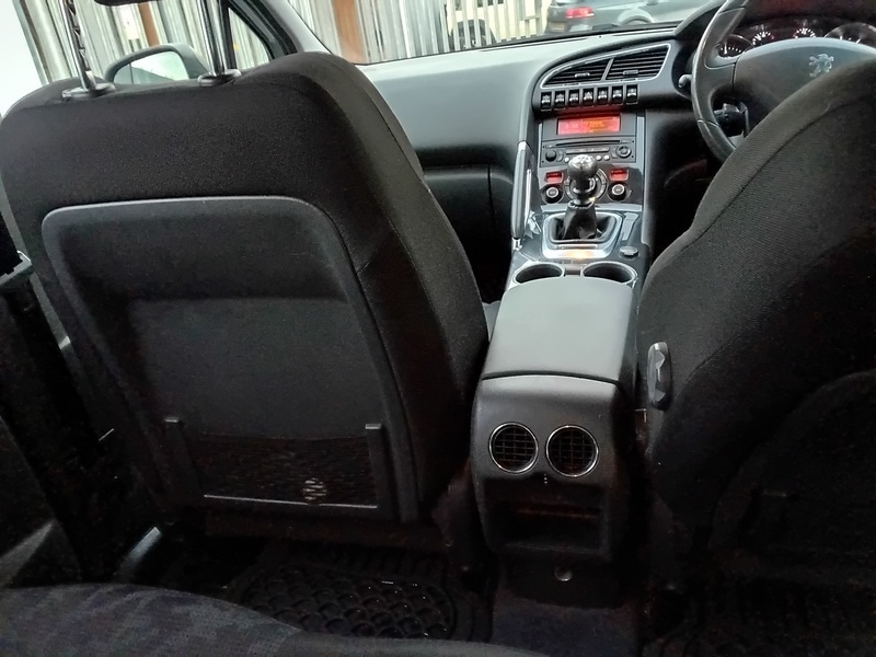 Used Peugeot 3008 2010 for sale - 76969738: Photo 37