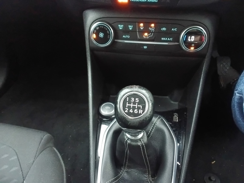 Used Ford Fiesta 2017 for sale - 76413325: Photo 65